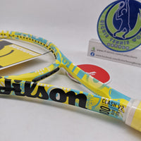 Wilson Minions Clash 100 V3.0 Skyblue/ Yellow WR098811U2 295g/ 10.4 oz Grip#2 645cm/100sq. in 16X19 Tennis Racket