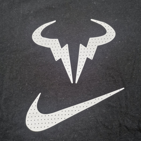 The Nike Tee Rafa Nadal Logo Dri-Fit Black White T-shirt DR7724- Tennis World